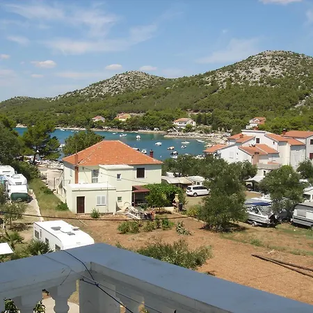 Apartman Kiko *